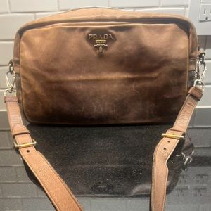 Vintage Prada Ardesia/Nudo Ombre Calfskin Leather Messenger/Crossbody bag